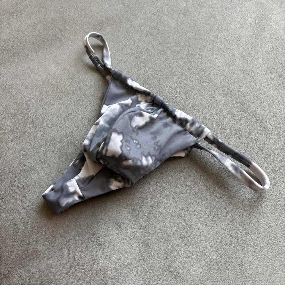 Gray Tie-Dye G-String Swimwear - Picture 3 of 7